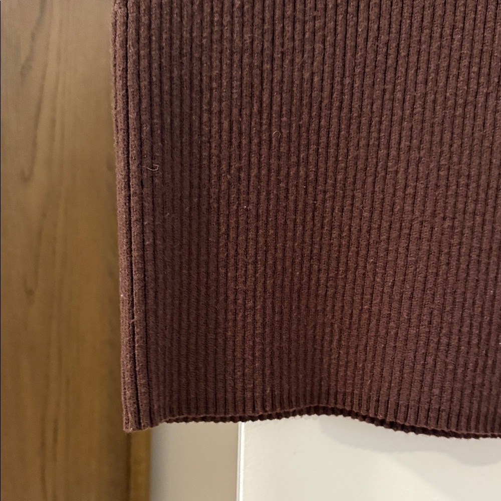Zara Brown Ribbed Sleeveless Turtleneck Vest - Picture 2 of 2
